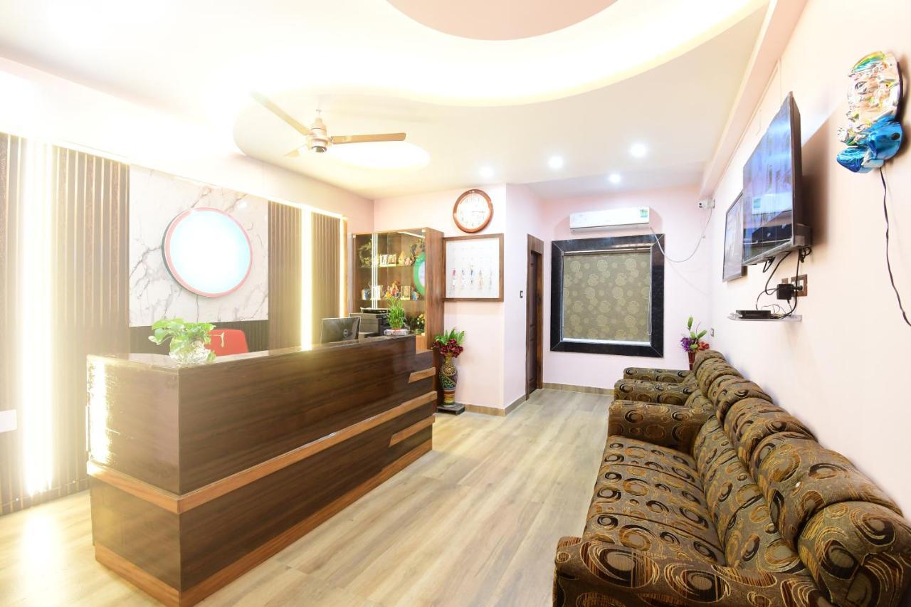 Hotel Sushree International Bhuvanesvar Kültér fotó